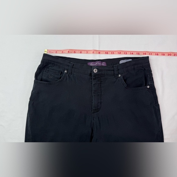 Gloria Vanderbilt Amanda Straight Leg Black Jeans Size 14 Short - Picture 3 of 8